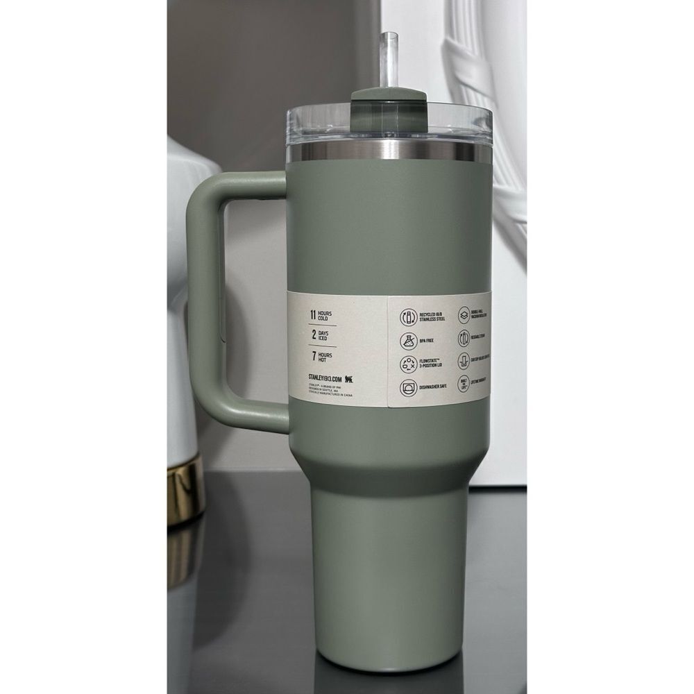 Stanley Quencher H2.0 FlowState Tumbler‎ 40oz, RESTFUL GREEN - Picture 2 of 4